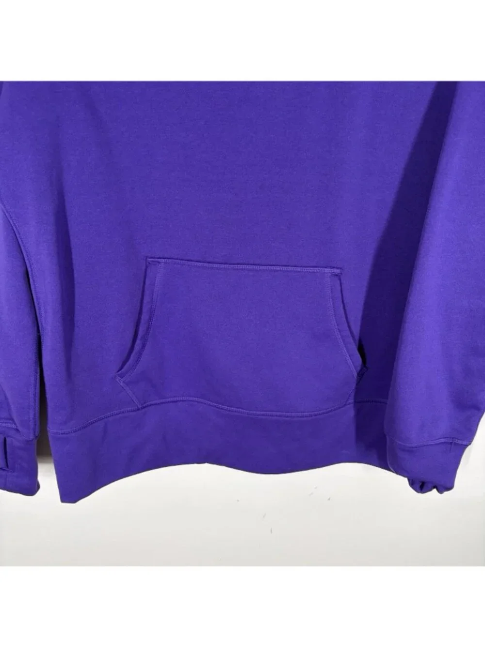 Nike Therma Fit Women L Purple Fleece Raglan Sleeve Crewneck Pullover Sweatshirt